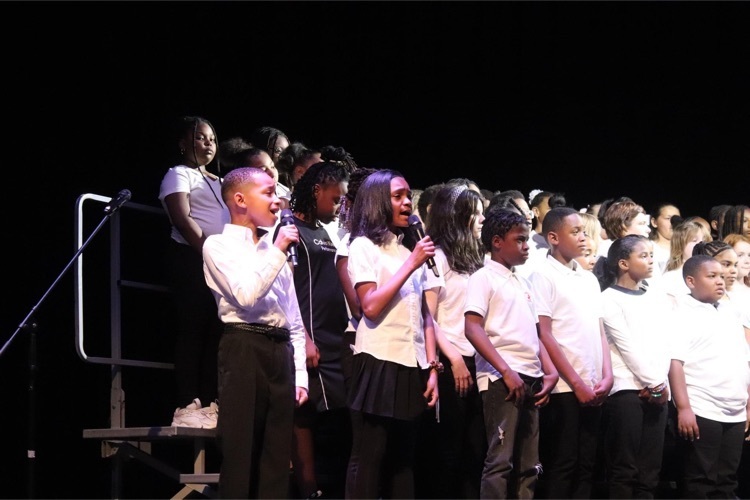 PHES students sing at their spring chorus concert